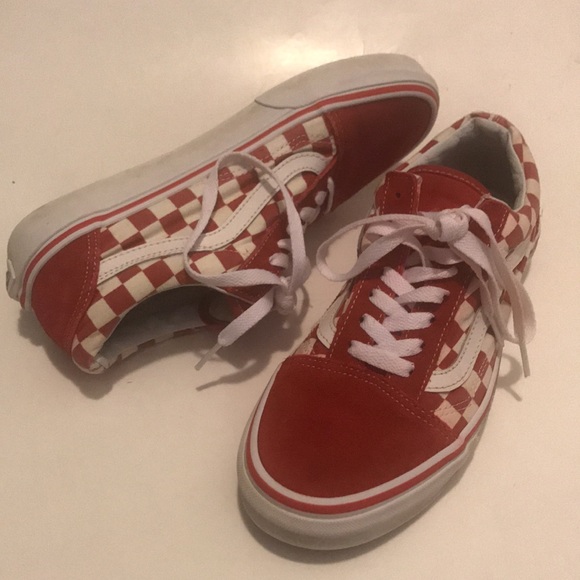 Vans old skool Red checkered off the wall shoe Men’s size 6 women’s 7.5 low top - Picture 2 of 8
